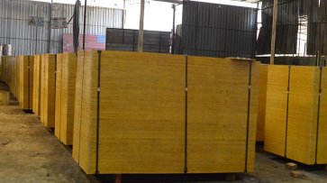 鐵紅面建筑模板耐用保8次以上